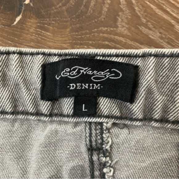 Ed Hardy grey wash Cross denim printed mini skirt L NWT - Picture 7 of 14
